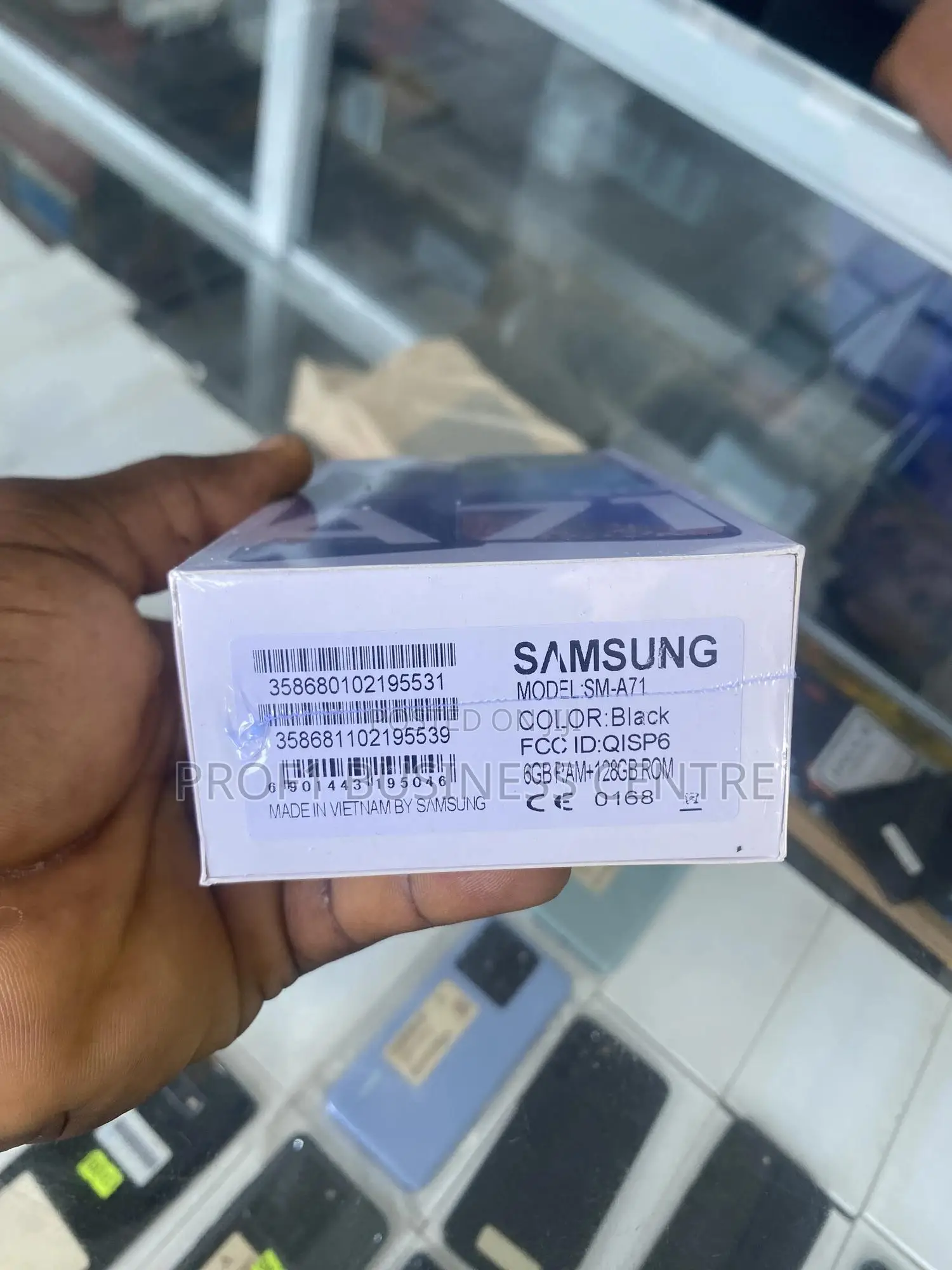New Samsung Galaxy A71 5G 128 GB Black
