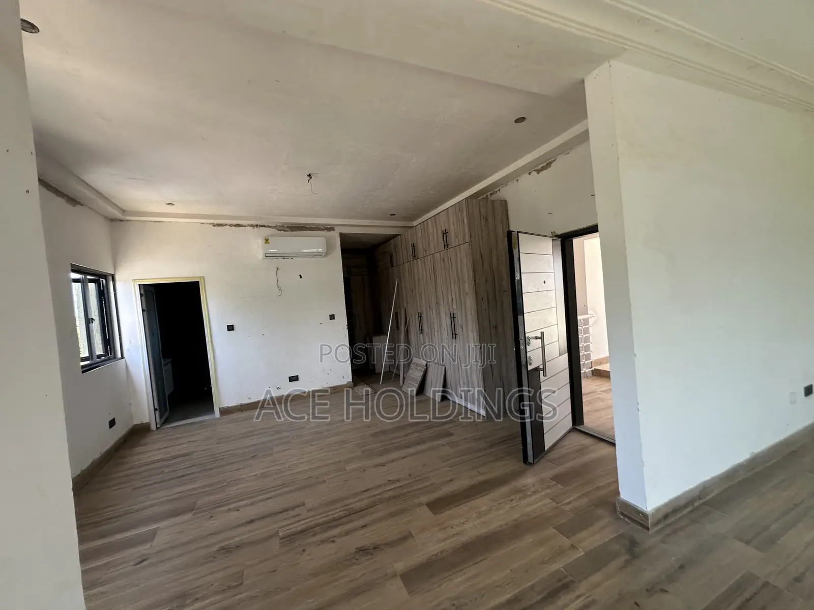 4bdrm Mansion in Trasacco, East Legon for rent