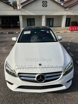 Mercedes-Benz C300 2020 White