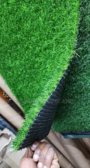 Selling Yards and in Bundles Artificial Glass Carpet All Colors
