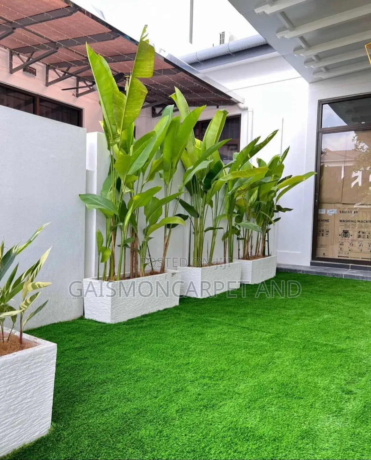 Selling Yards and in Bundles Artificial Glass Carpet All Colors