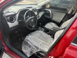 Toyota RAV4 2018 Red