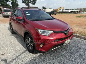Toyota RAV4 2018 Red