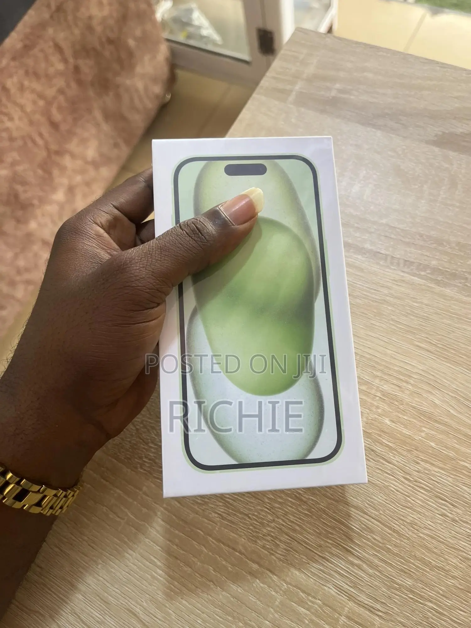New Apple iPhone 15 128 GB Green