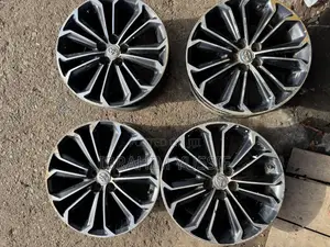 Toyota Corolla Rim 17 Homeused