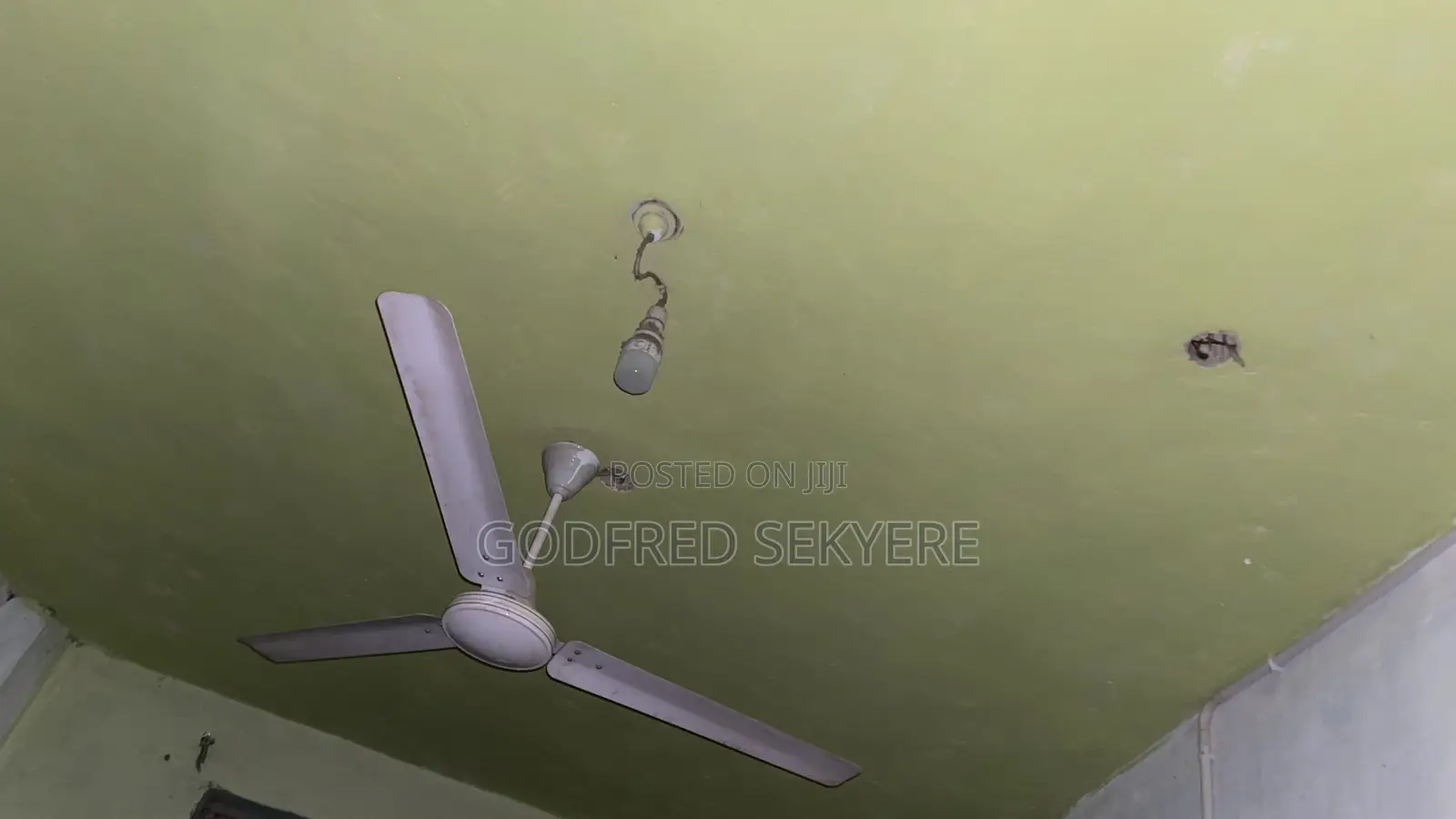 4bdrm Apartment in Adeleke Estates, Kumasi Metropolitan for sale