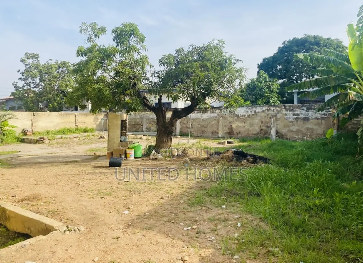 3bdrm House in Odorkor for sale