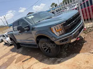 Ford F-150 Raptor 2022 Blue