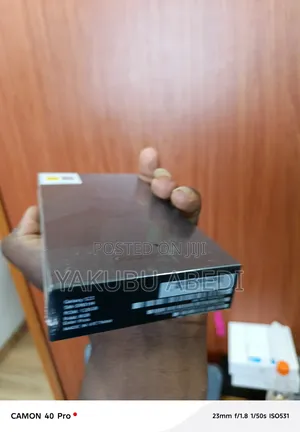 New Samsung Galaxy S22 5G 128 GB Black