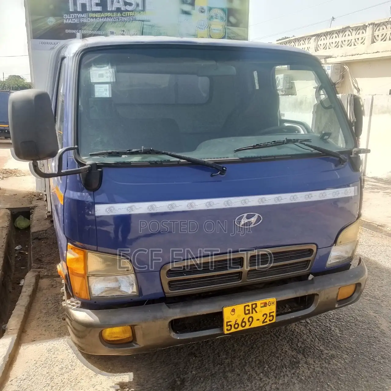 2001 Blue Hyundai Mighty Truck – Strong Work Truck, Ready to Go