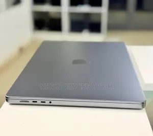 Apple MacBook Pro 2023 M3 Pro 16-inch 18GB Apple M3 Pro SSD 512GB