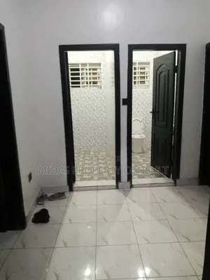 5bdrm House in Akraman, Amasaman for sale