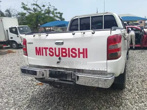 Mitsubishi L200 2018 White