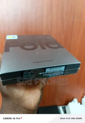 New Samsung Galaxy Z Fold4 256 GB Black