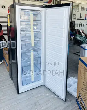 Energy Efficient Pearl Puf-370 242l 1 Door Upright Standing Freezer