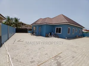 3bdrm Apartment in Okpoegonor, Manet Court for rent