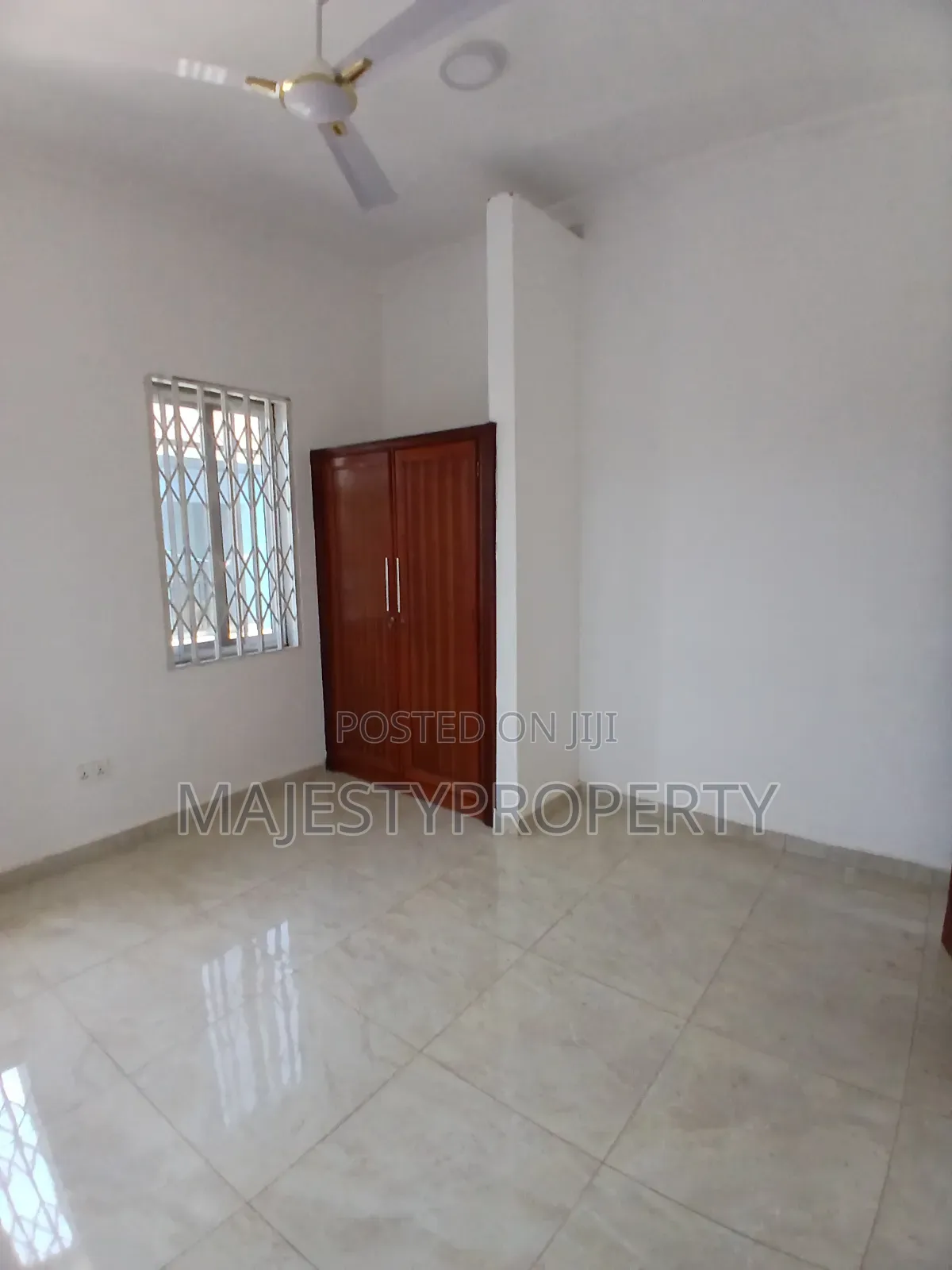 3bdrm Apartment in Okpoegonor, Manet Court for rent
