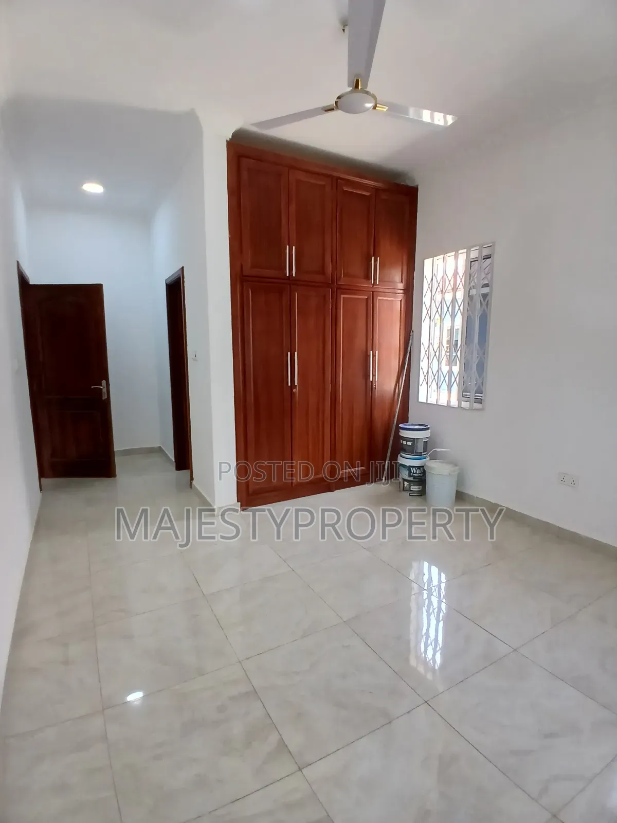 3bdrm Apartment in Okpoegonor, Manet Court for rent