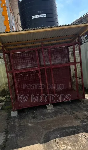 Double Dog Cage