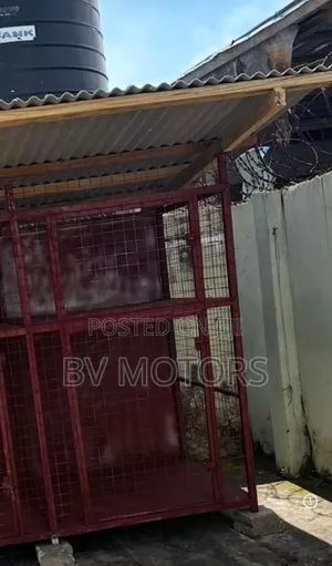 Double Dog Cage