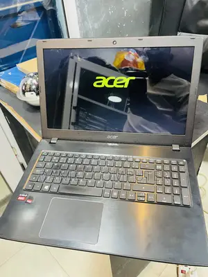 Laptop Acer Aspire E5-523G 8GB AMD A10 HDD 750GB