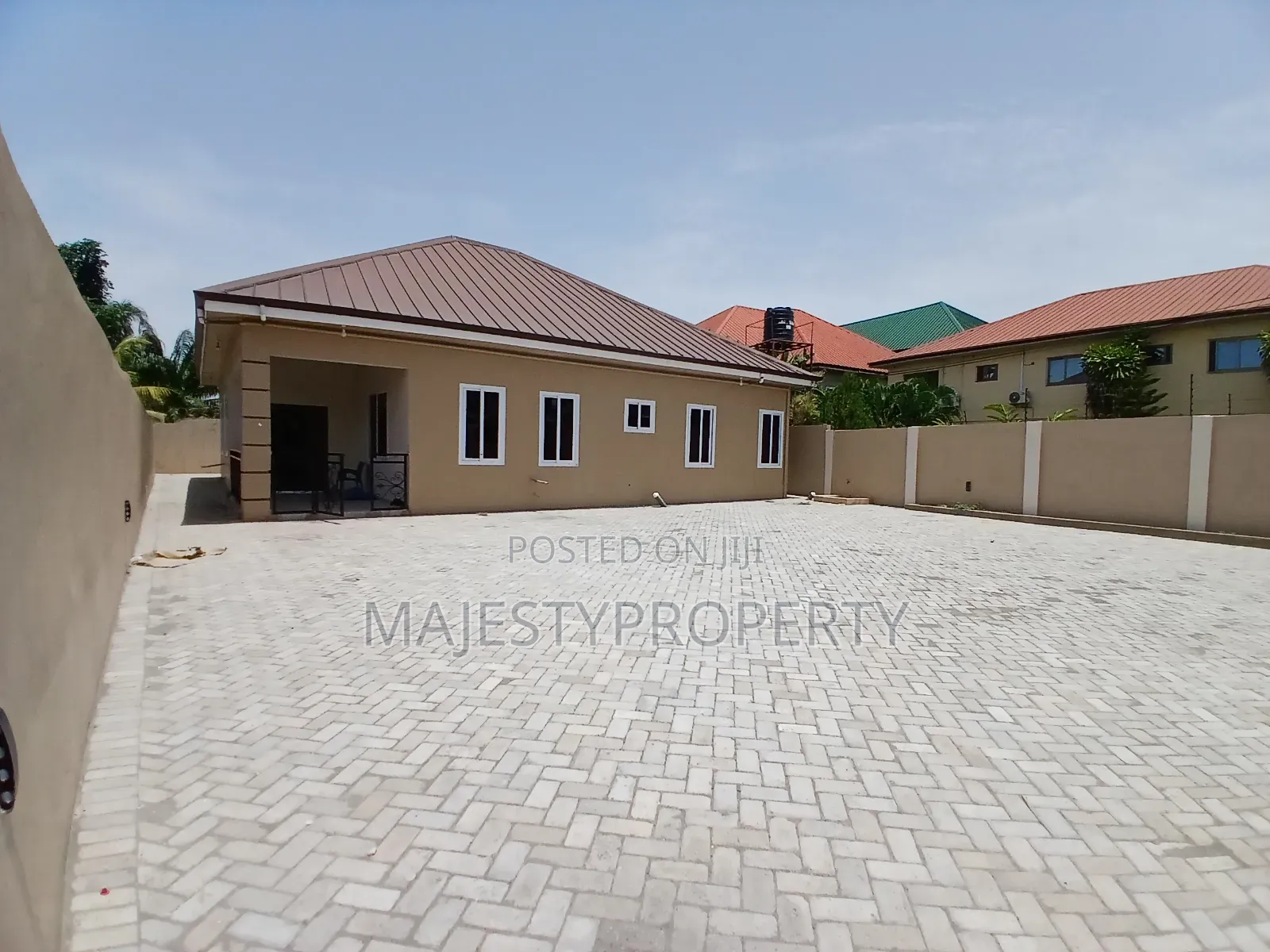 3bdrm House in Okpoegonor, Manet Court for sale