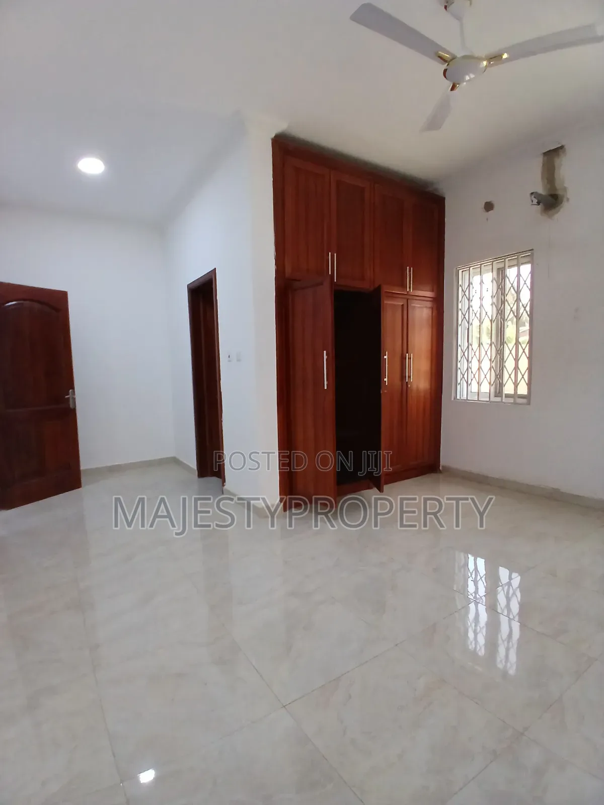 3bdrm House in Okpoegonor, Manet Court for sale