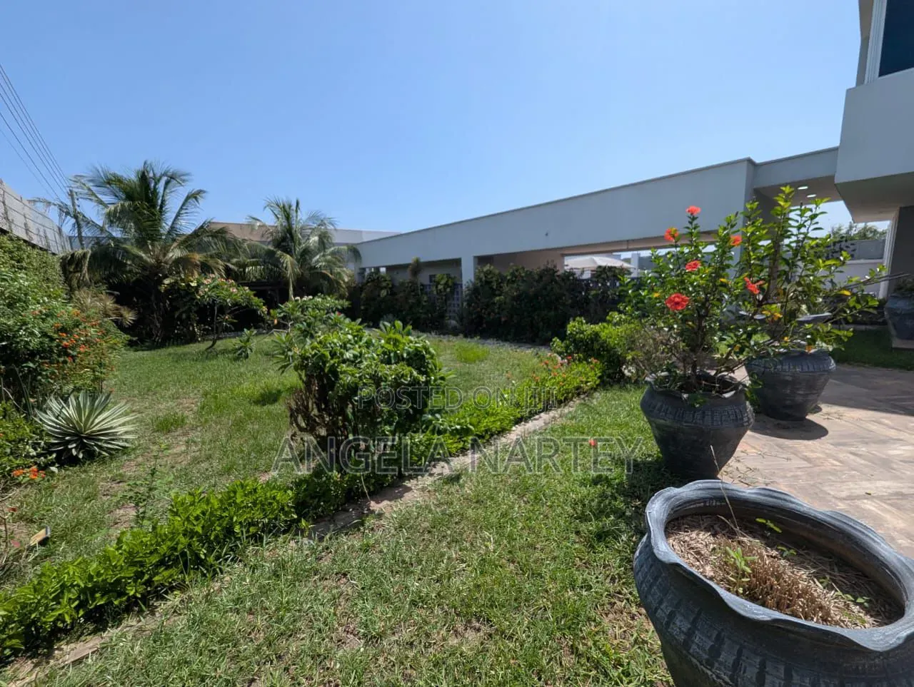 4bdrm House in Airport Residential for sale