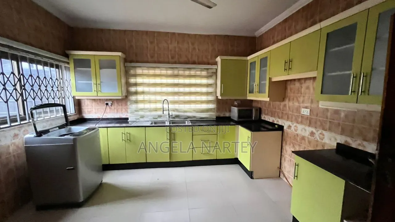3bdrm House in Ajiriganor, Accra Metropolitan for sale