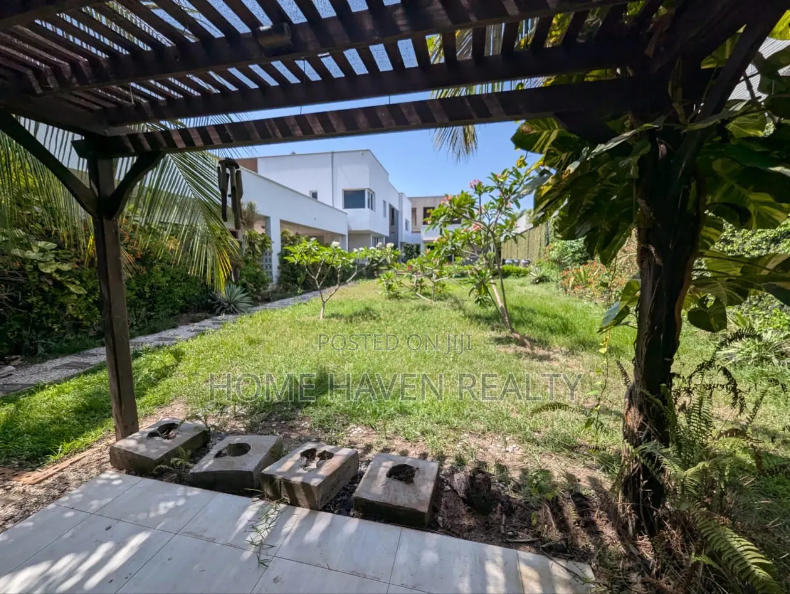4bdrm House in Airport Hills for sale