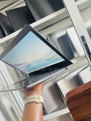 Laptop Acer Swift 1 4GB Intel Celeron SSD 60GB