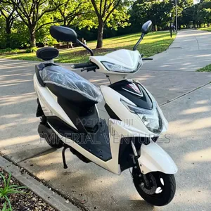 New Arc Vector 2025 White