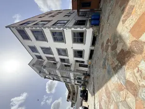 3bdrm Apartment in Very Close To Road, Adjiriganor for rent