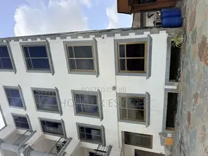 3bdrm Apartment in Very Close To Road, Adjiriganor for rent