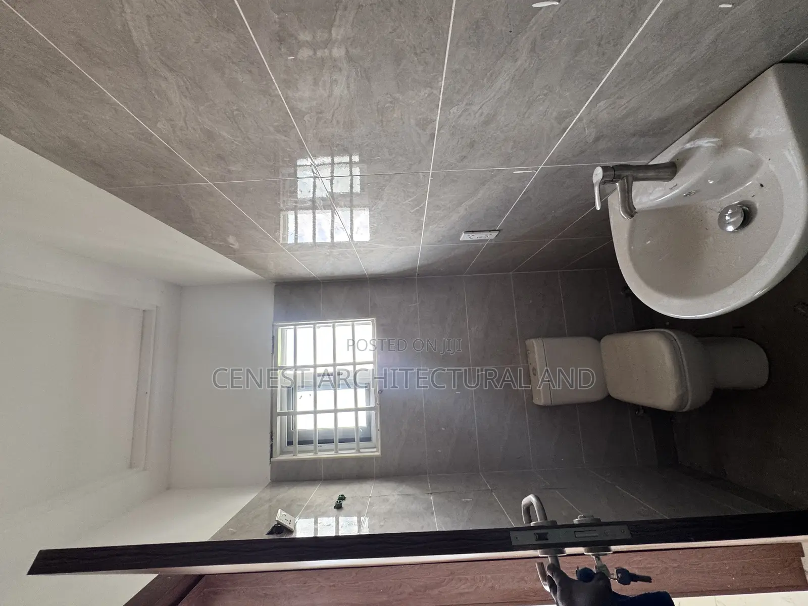 3bdrm Duplex in Amasaman for sale
