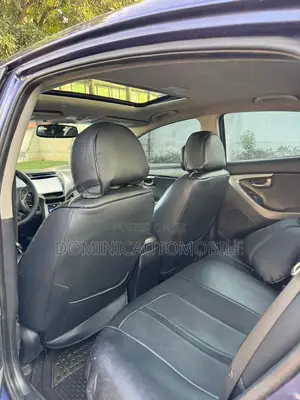 Hyundai Elantra GLS Sedan FWD (1.8L 4cyl 6A) 2013 Blue