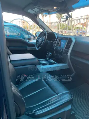 Ford F-150 Lariat 4x4 SuperCrew Cab Styleside 5.5 ft. box 145 in. WB