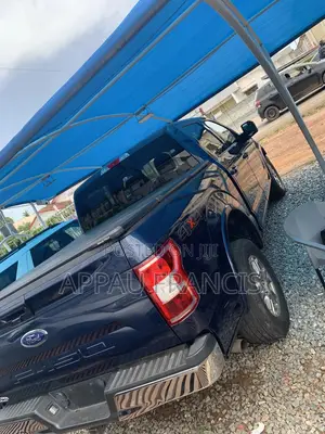 Ford F-150 Lariat 4x4 SuperCrew Cab Styleside 5.5 ft. box 145 in. WB