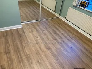 Modern Vinyl Flooring Professional