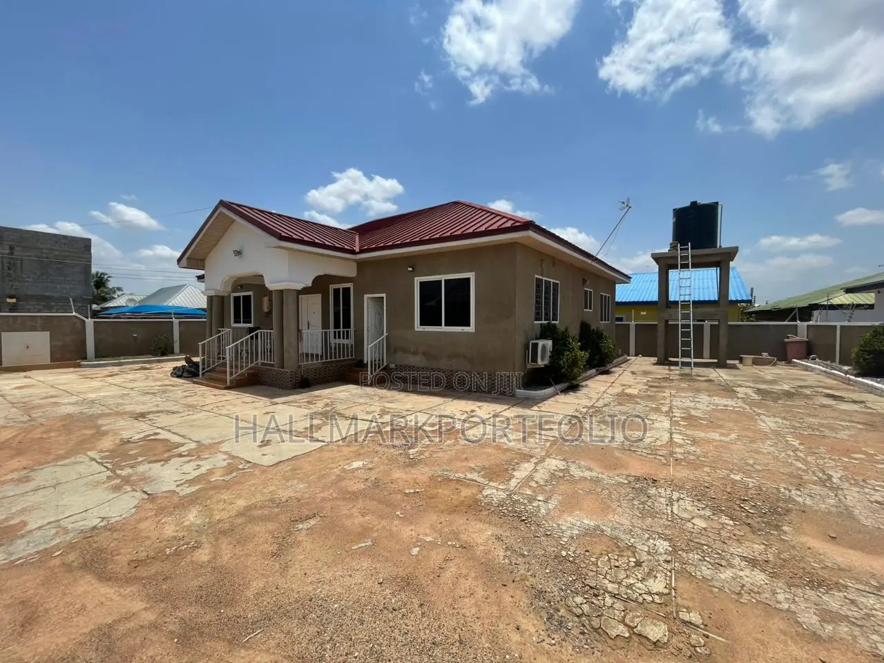 3bdrm House in Ashaley Botwe School for rent