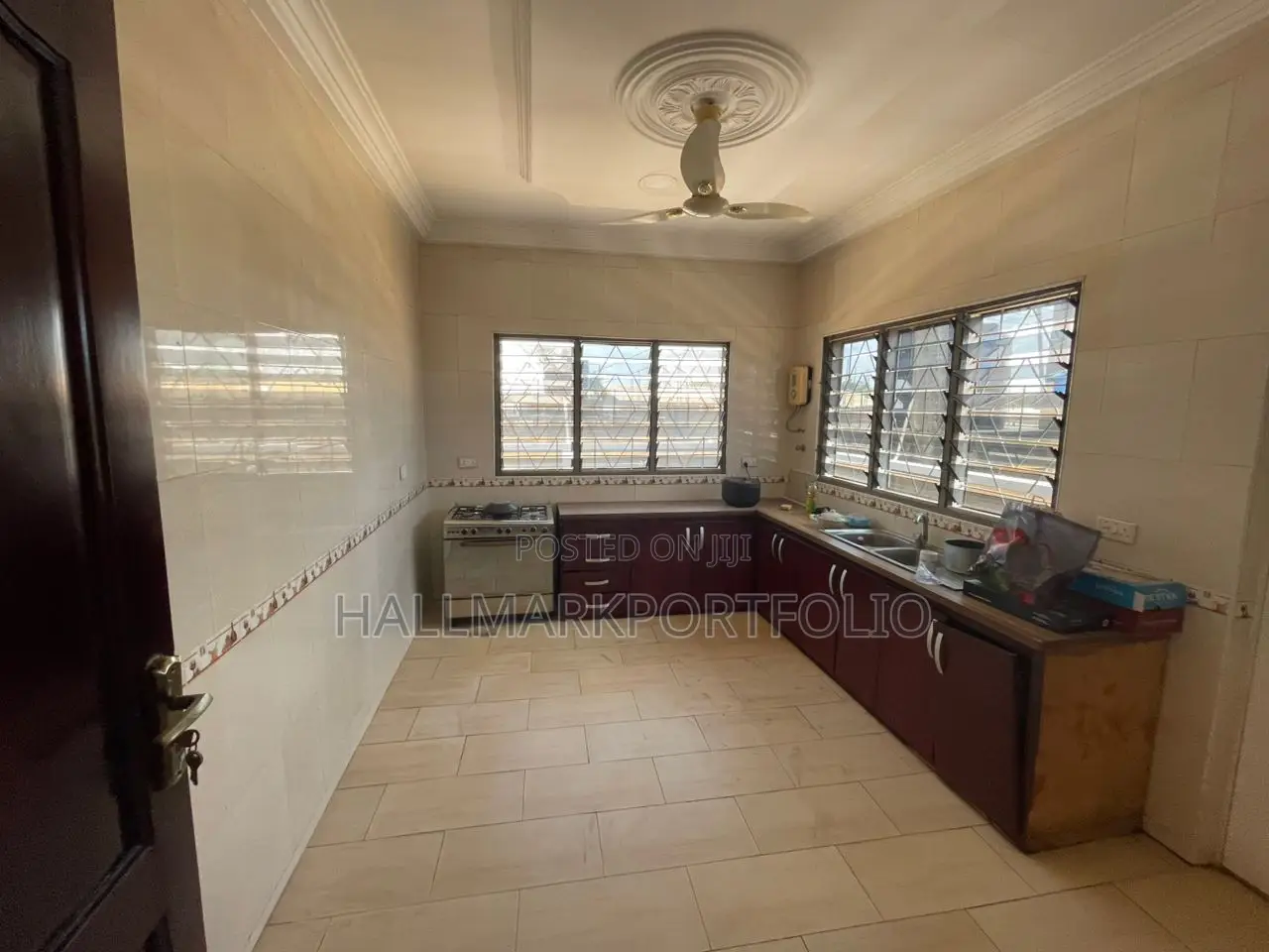 3bdrm House in Ashaley Botwe School for rent