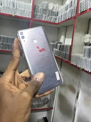 Honor 8C 64 GB Silver