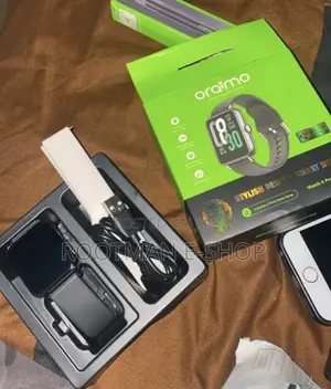 Watch 6 Pro 1.69'' Full Touch Smart Watch ( 2straps ) Oraimo