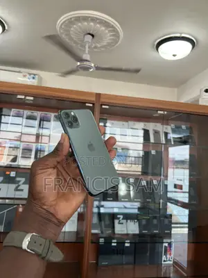 Apple iPhone 11 Pro 256 GB Green