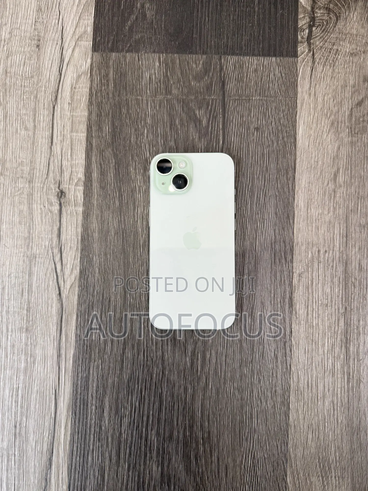 Apple iPhone 15 128 GB Green