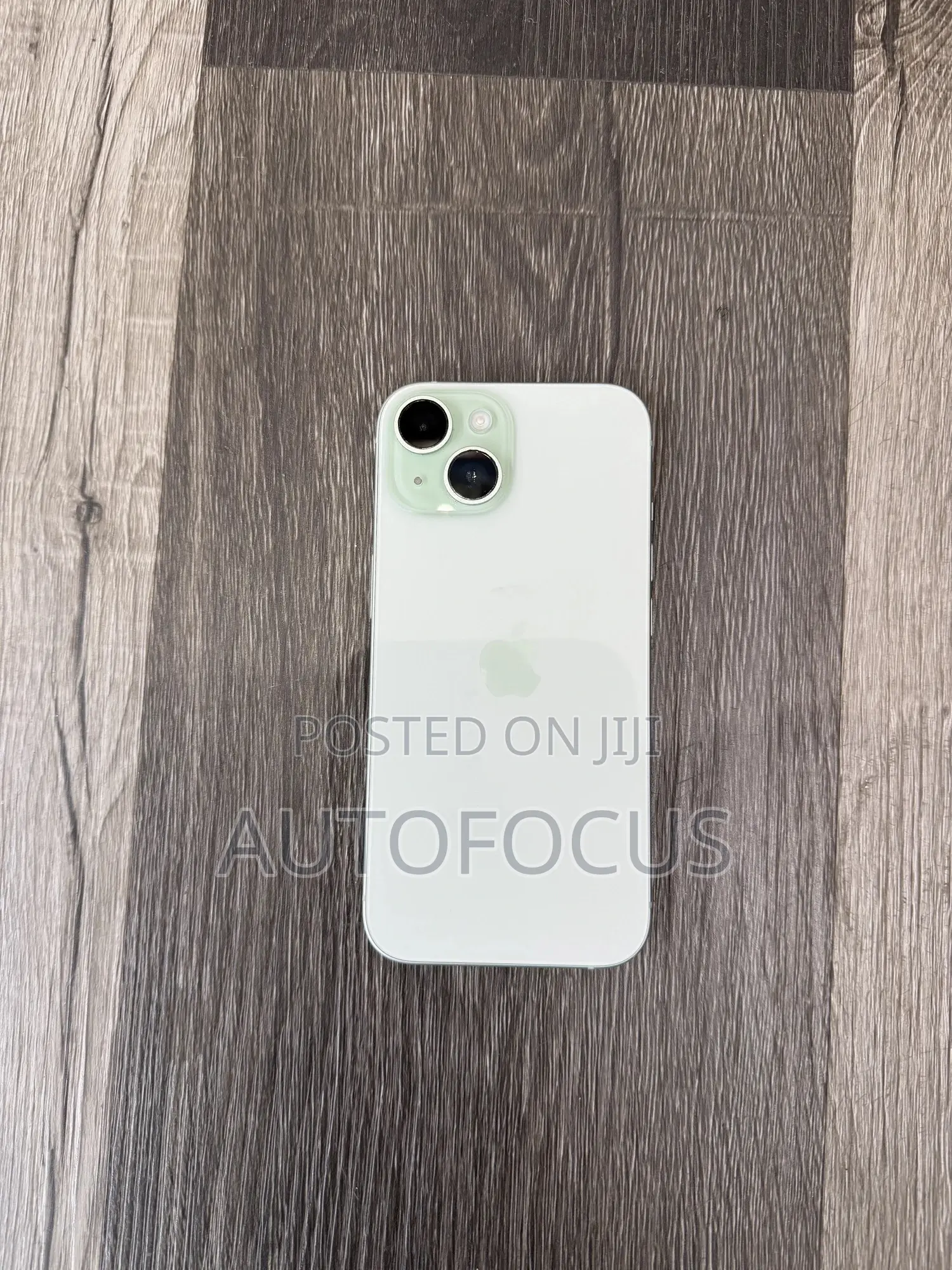 Apple iPhone 15 128 GB Green