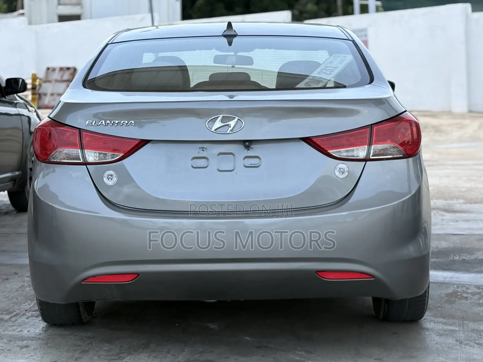 Hyundai Elantra 2013 Gray