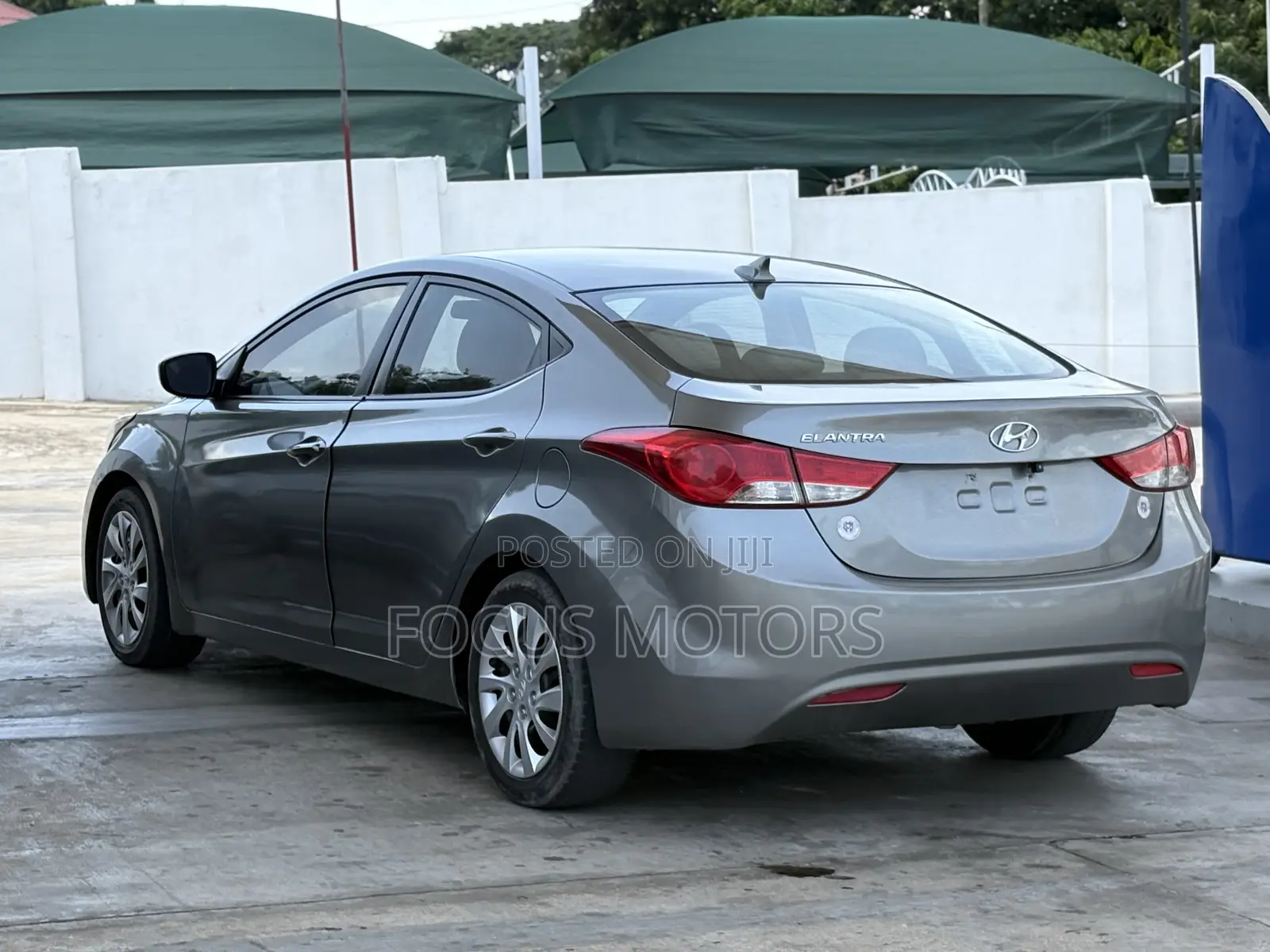 Hyundai Elantra 2013 Gray