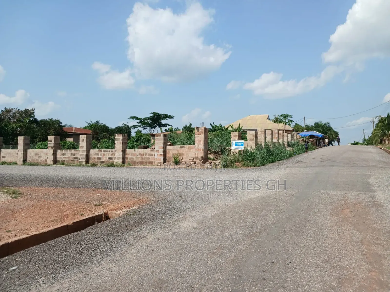 Land 4sale Adako Jachie -Tech-Ejisu Road