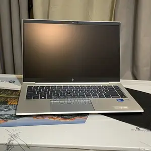 New Laptop HP EliteBook 840 G8 8GB Intel Core i5 SSD 512GB